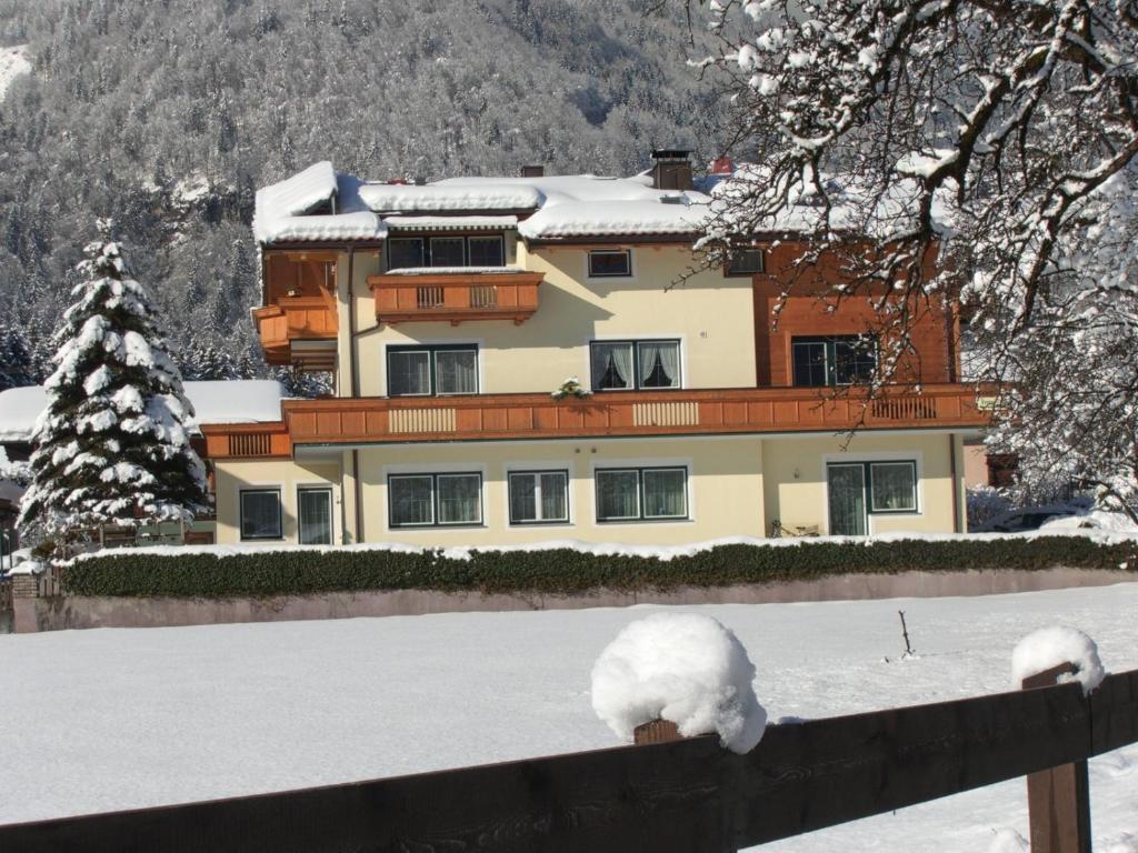 Neuhauser Apartment *